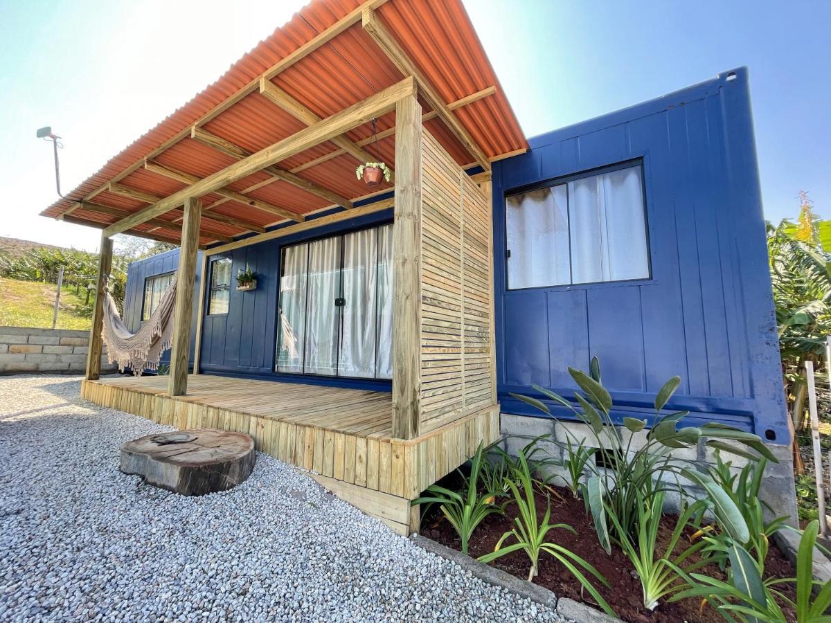 Container Bem-te-vi! Holiday home Sideropolis