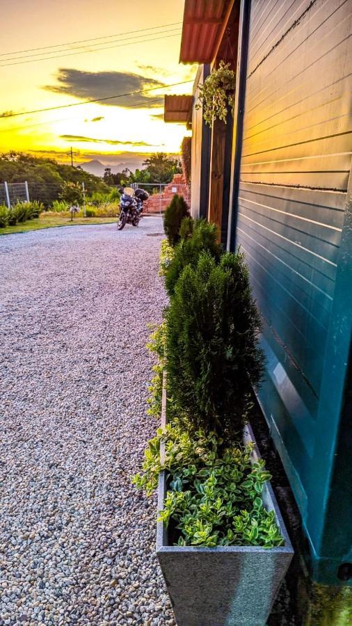 Container Bem-te-vi! Holiday home Sideropolis